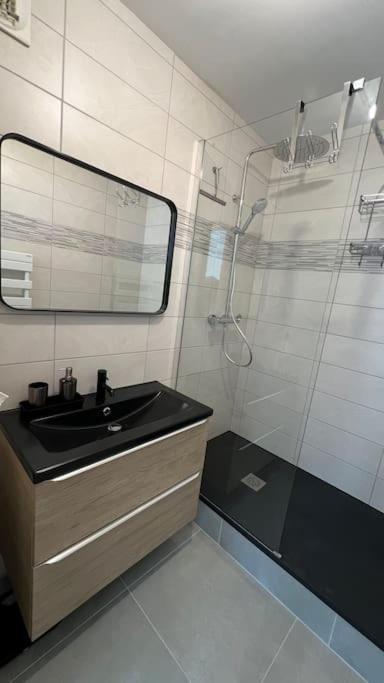Le Nid Champenois Apartment Реймс Екстериор снимка